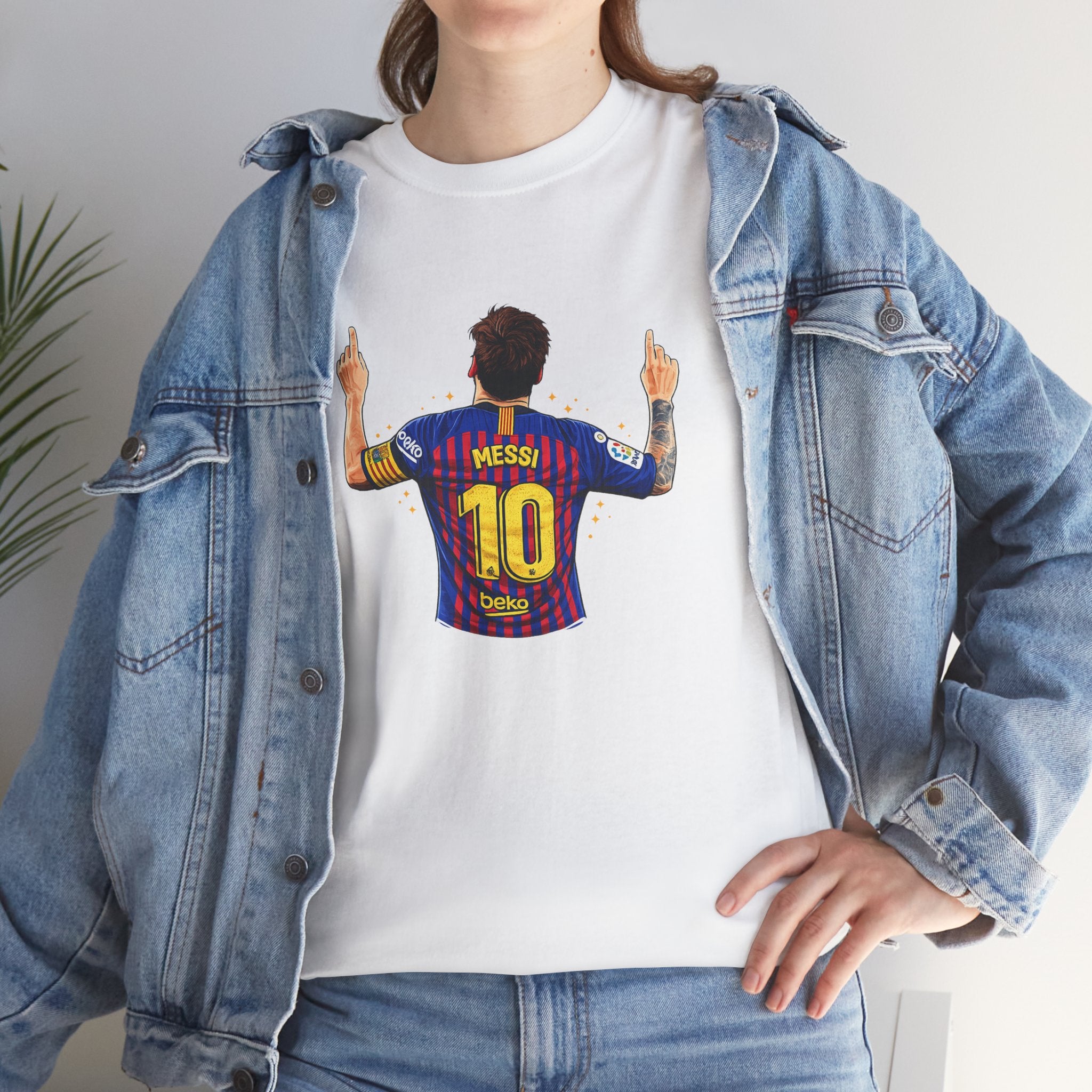 Lionel Messi Unisex Heavy Cotton Tee